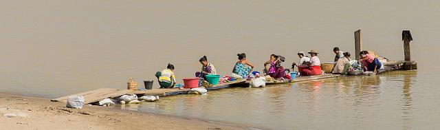 055 Monywa, Chindwin rivier.jpg